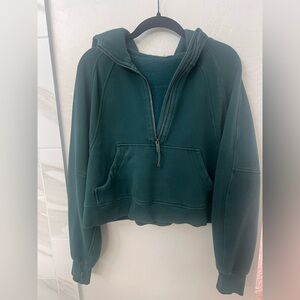 Lululemon Women's Green Hoodie
